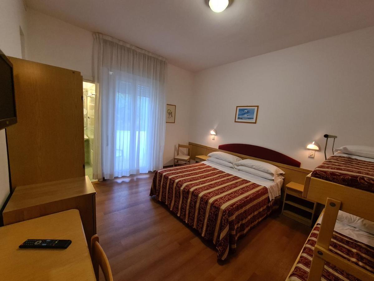 Hotel Angelus Rimini Eksteriør billede