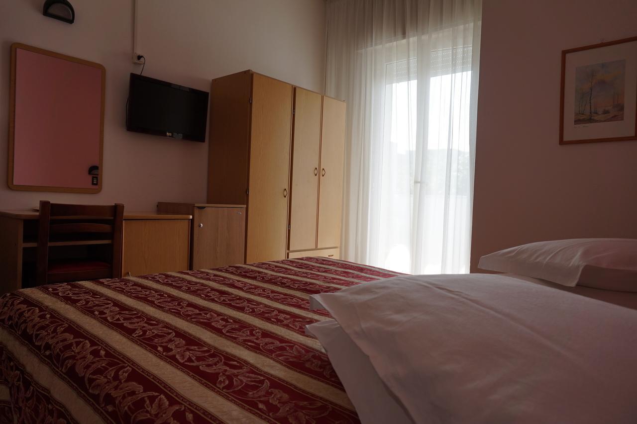 Hotel Angelus Rimini Eksteriør billede