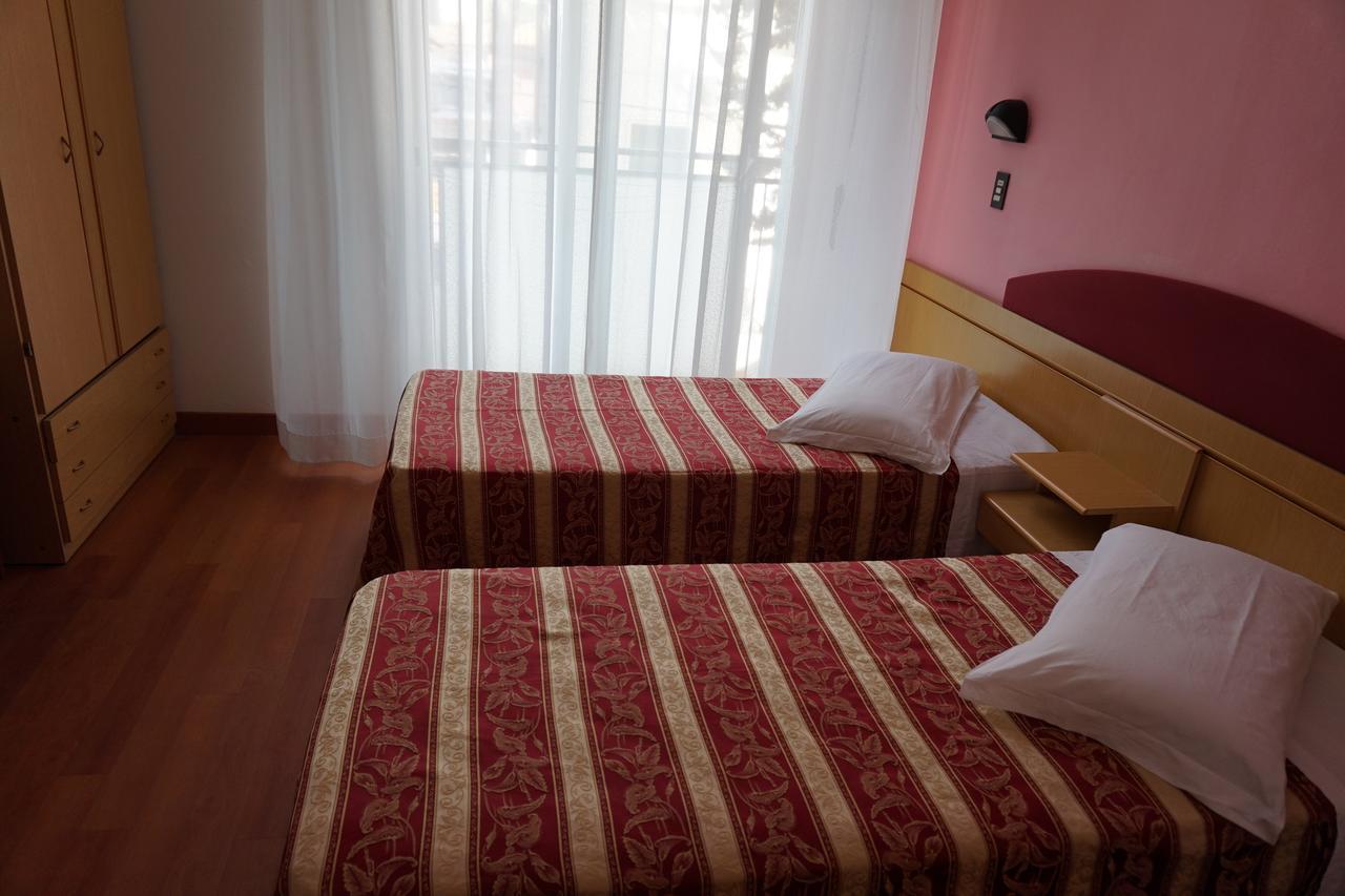 Hotel Angelus Rimini Eksteriør billede