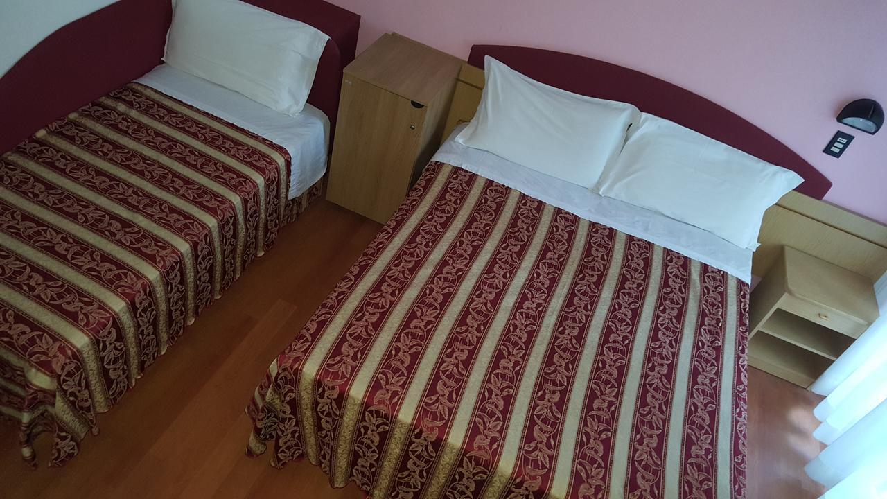 Hotel Angelus Rimini Eksteriør billede